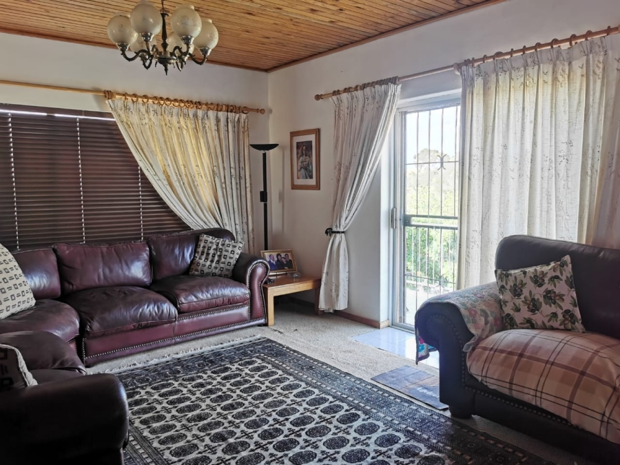 4 Bedroom Property for Sale in Moorreesburg Western Cape